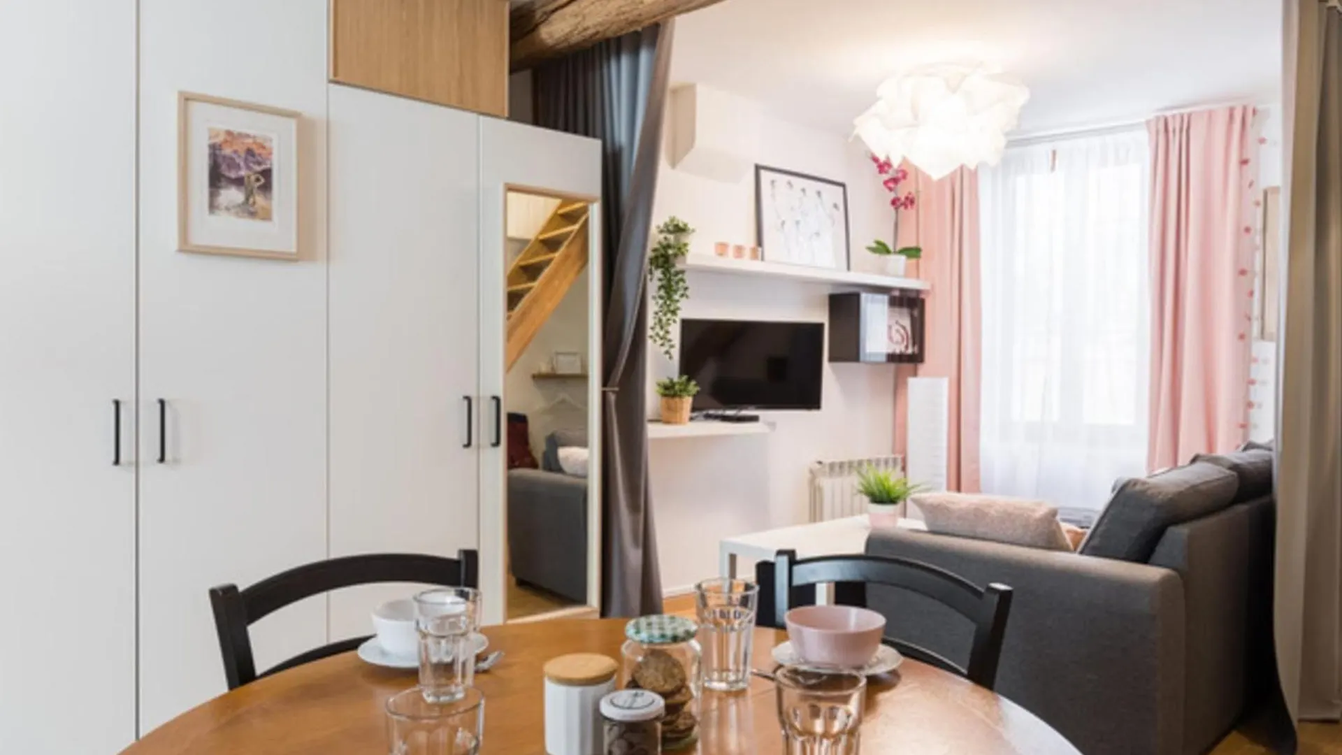 Charming Two-Bedroom Duplex Saxe Gambetta Lyon 0*,
